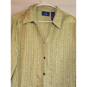 jh collectibles Women's 2X Collared Button Striped‎ With Silver Thread Accents